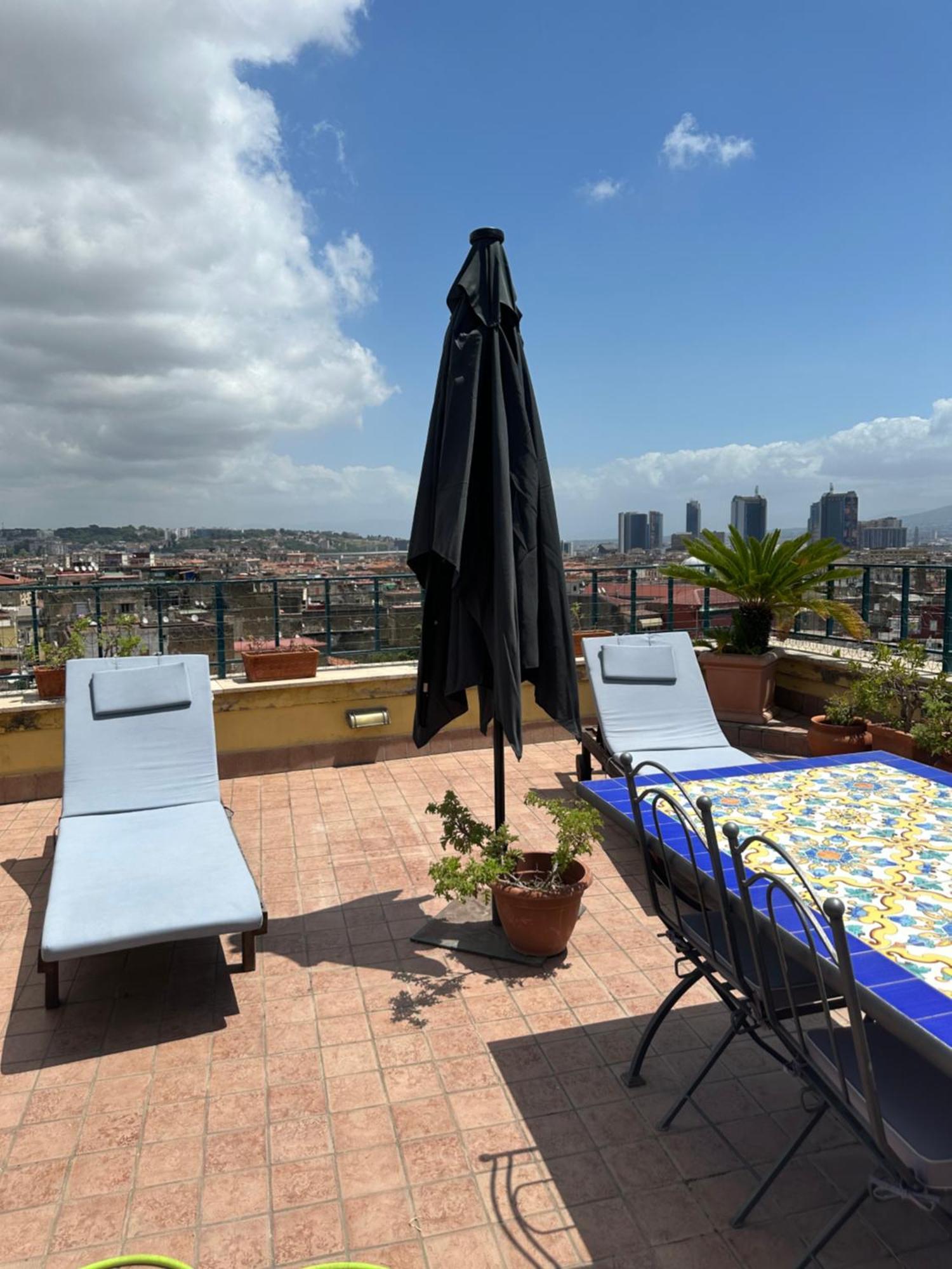 דירות A Wonderful Penthouse In נאפולי מראה חיצוני תמונה