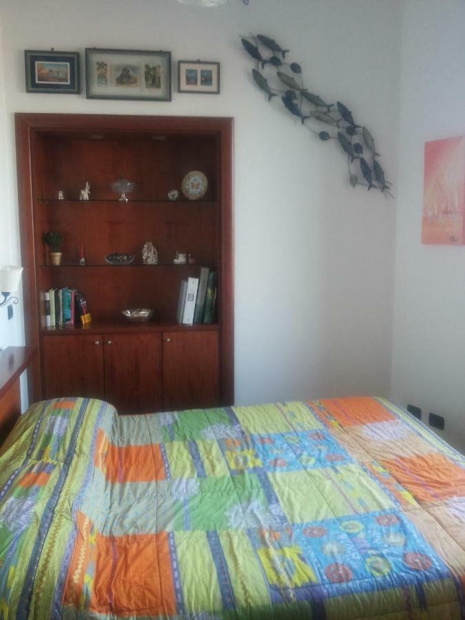 דירות A Wonderful Penthouse In נאפולי מראה חיצוני תמונה